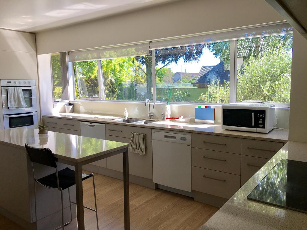 Gumtree Lodge Bed & Breakfast Christchurch Extérieur photo